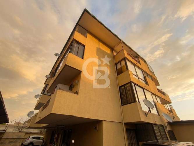Gran oportunidad para remodelar en pleno Vitacura