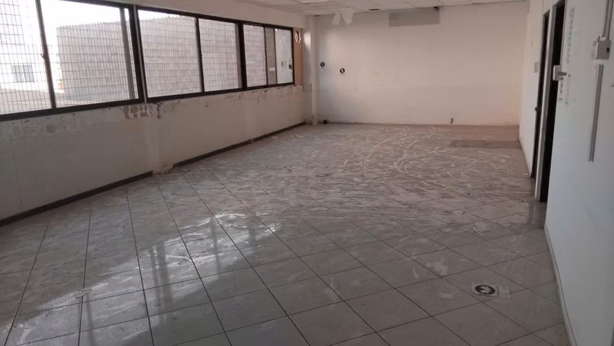se vende edificio central - Imagen 12
