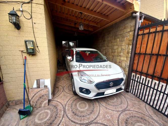HERMOSA CASA DE DOS PISOS COMPLETAMENTE SOLIDA 3 DORMITORIOS - Imagen 2