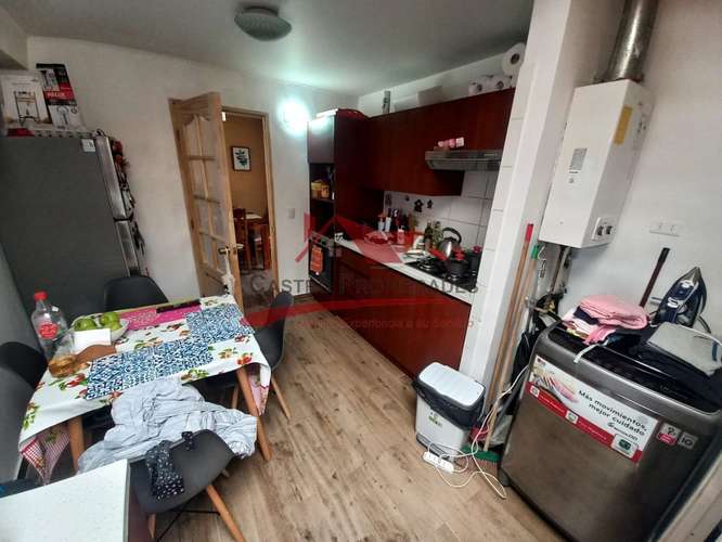 HERMOSA CASA DE DOS PISOS COMPLETAMENTE SOLIDA 3 DORMITORIOS - Imagen 11