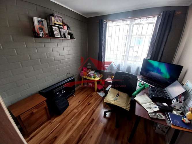 HERMOSA CASA DE DOS PISOS COMPLETAMENTE SOLIDA 3 DORMITORIOS - Imagen 17