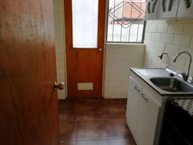 Arriendo Casa en Av. Bernardo Leigthon, Peñablanca - Imagen 8