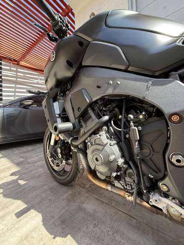 Yamaha mt10 - Imagen 6