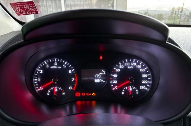 Kia Morning 2019 con Barras