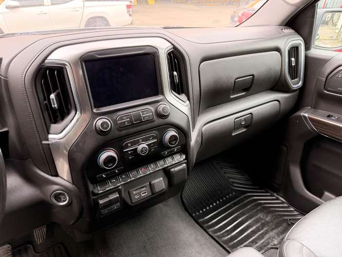 CHEVROLET SILVERADO 2022 - Imagen 14