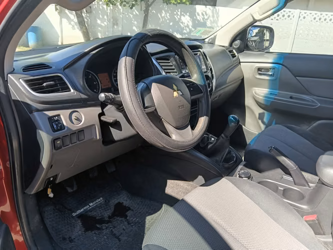 Mitsubishi, 2017 - Imagen 5