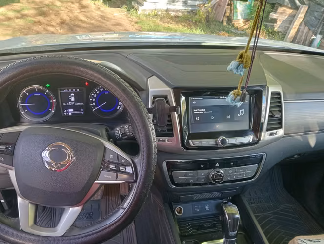 Venta camioneta - Imagen 2