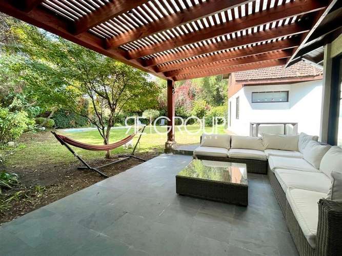 Casa en venta de 5 dorm. en Lo Barnechea , Gran Jardin . - Imagen 10
