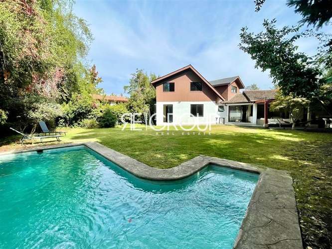 Casa en venta de 5 dorm. en Lo Barnechea , Gran Jardin . - Imagen 4