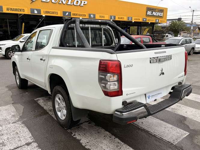 MITSUBISHI L200 2023 - Imagen 6
