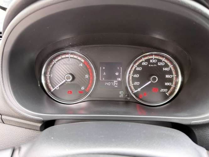 MITSUBISHI L200 2023 - Imagen 15