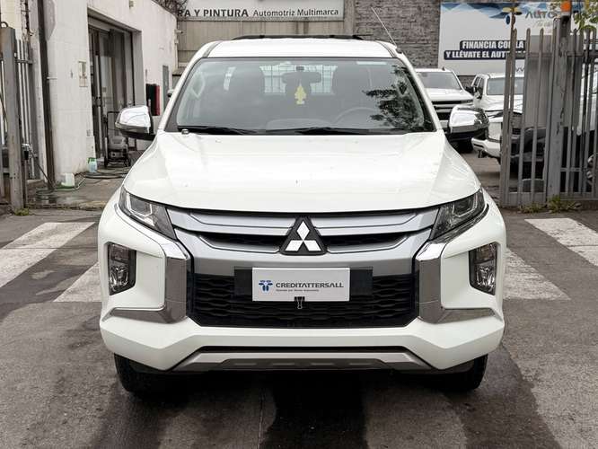 MITSUBISHI L200 2023 - Imagen 2