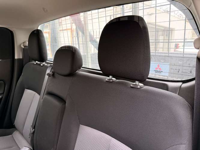 MITSUBISHI L200 2023 - Imagen 18