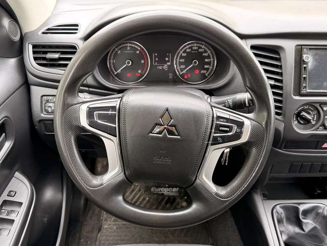 MITSUBISHI L200 2023 - Imagen 20