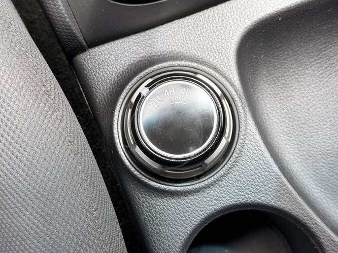 MITSUBISHI L200 2023 - Imagen 14