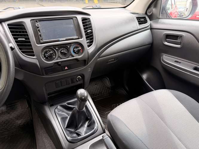MITSUBISHI L200 2023 - Imagen 15