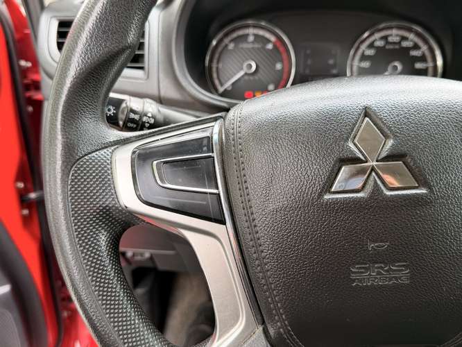 MITSUBISHI L200 2023 - Imagen 17