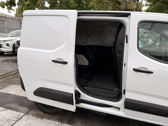 PEUGEOT PARTNER 2024 - Imagen 5