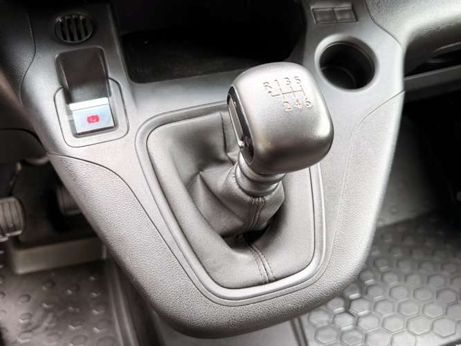 PEUGEOT PARTNER 2024 - Imagen 13