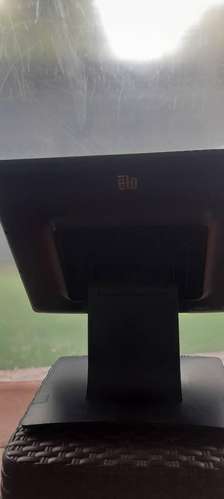 Monitor tactil  marca ELO 15 pulgadas  retail - Imagen 4