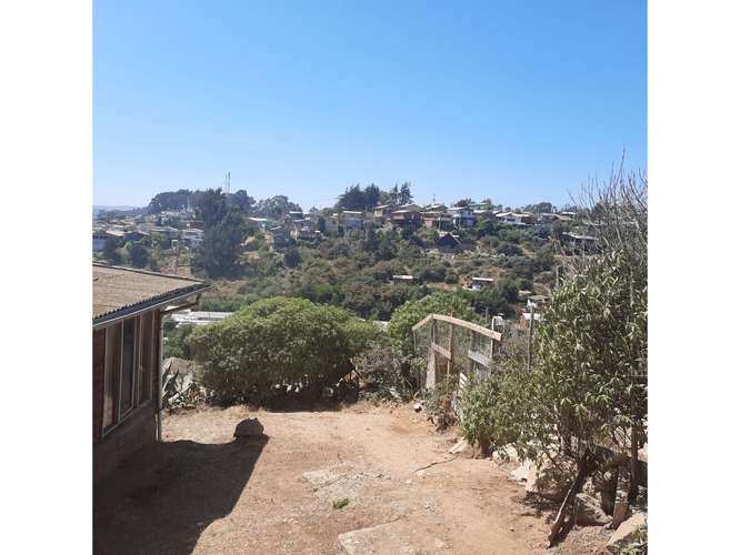Casa, mas 1 cabaña en terreno de 900 mtrs2 en San Sebastian