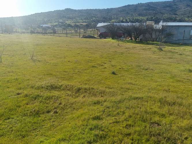 "OPORTUNIDAD" Parcela con agua en Fundo El Molino, Marchigue