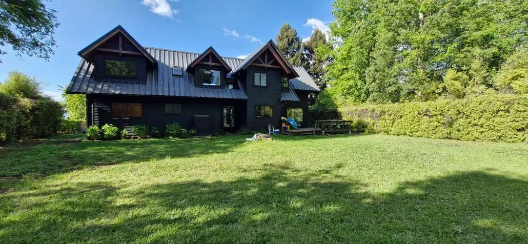 MARAVILLOSA CASA EN CONDOMINIO COINCO PUCON