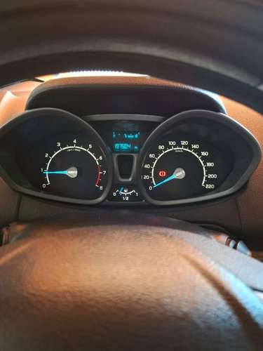 Ford eco sport 2014