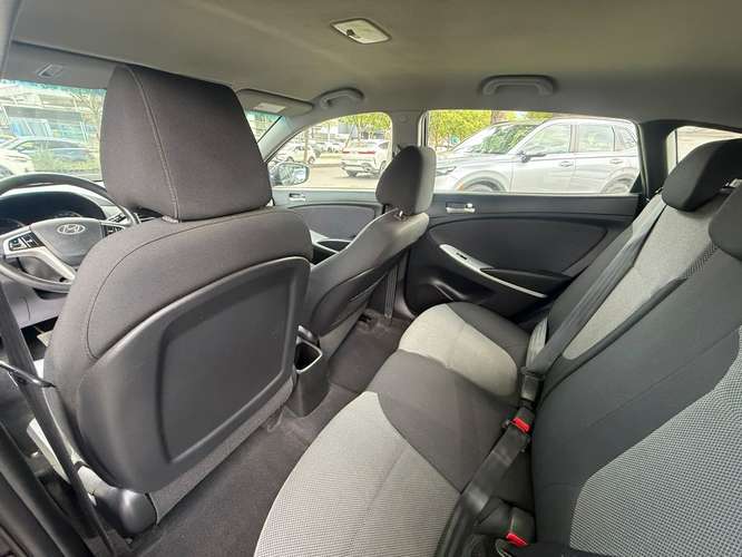 Hyundai Accent 1.4 GLS HB AC 2AB ABS 6MT 5P. (2013)