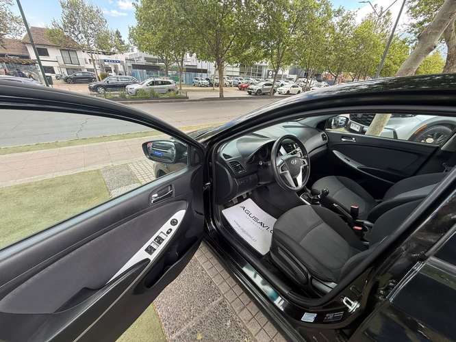 Hyundai Accent 1.4 GLS HB AC 2AB ABS 6MT 5P. (2013)
