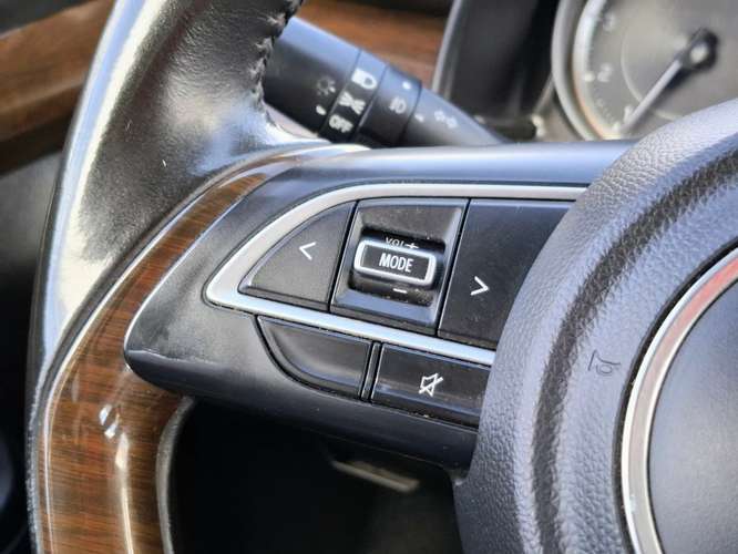 Suzuki Ertiga 1.5 GLX PLUS AT 2022