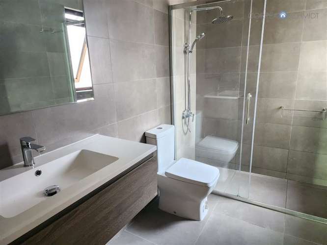Casa en ARRIENDO Condominio Bosques de Nogales, Machalí