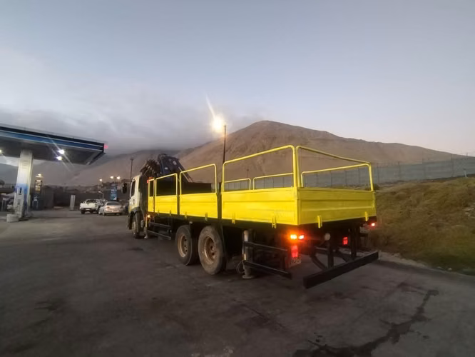 Camion Pluma