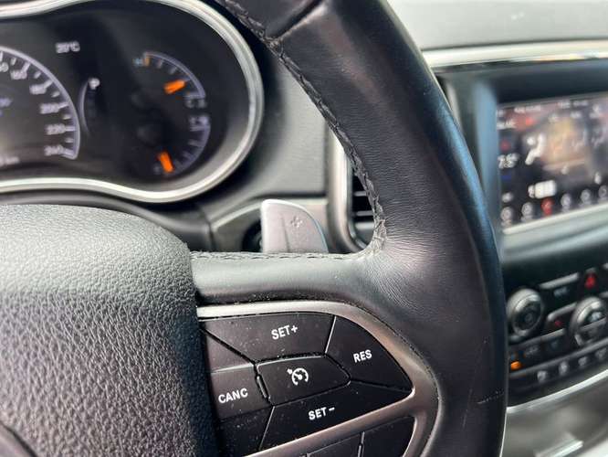 JEEP GRAND CHEROKEE LAREDO 3.6 - 2019 | 5057