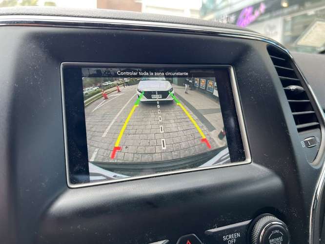JEEP GRAND CHEROKEE LAREDO 3.6 - 2019 | 5057