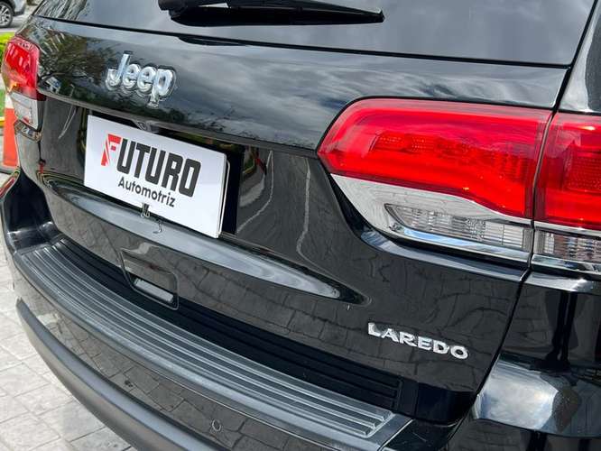 JEEP GRAND CHEROKEE LAREDO 3.6 - 2019 | 5057