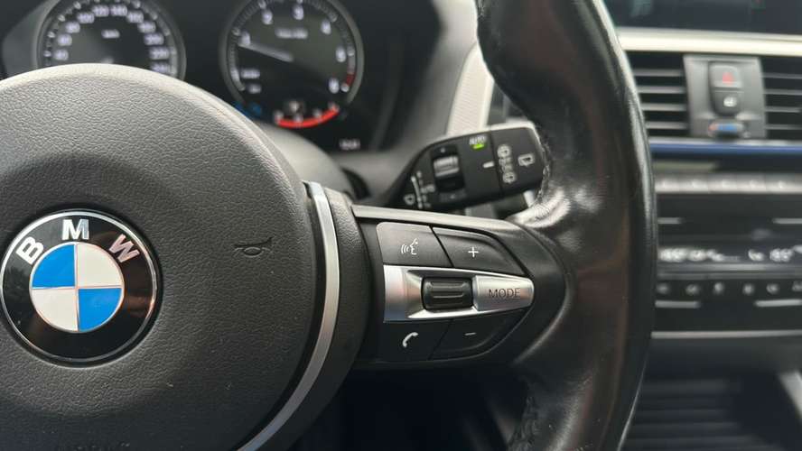 BMW 118d HB 2.0 AT (2019) - Imagen 15