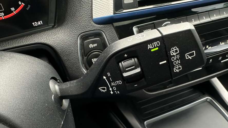 BMW 118d HB 2.0 AT (2019) - Imagen 16