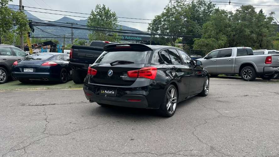 BMW 118d HB 2.0 AT (2019) - Imagen 5