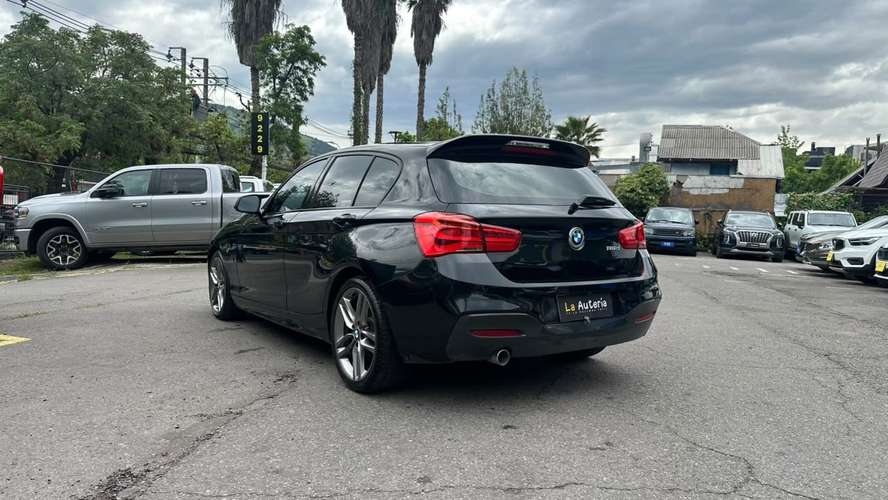 BMW 118d HB 2.0 AT (2019) - Imagen 4