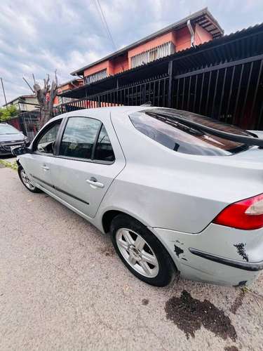 Renault laguna automatica 2004