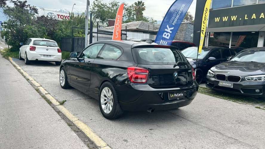 BMW 116 116I SPORT 1.6 MT (2013)