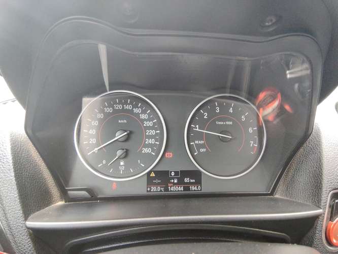 BMW 116 116I SPORT 1.6 MT (2013)