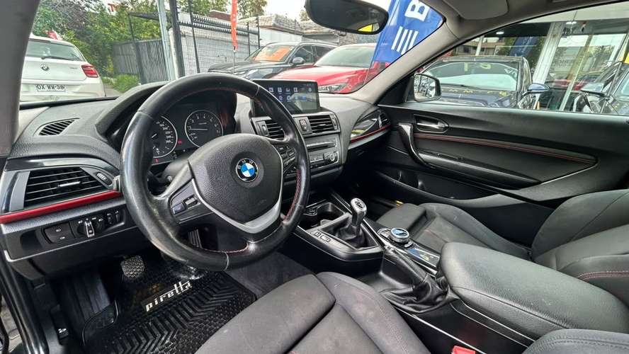 BMW 116 116I SPORT 1.6 MT (2013)