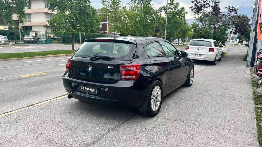 BMW 116 116I SPORT 1.6 MT (2013)