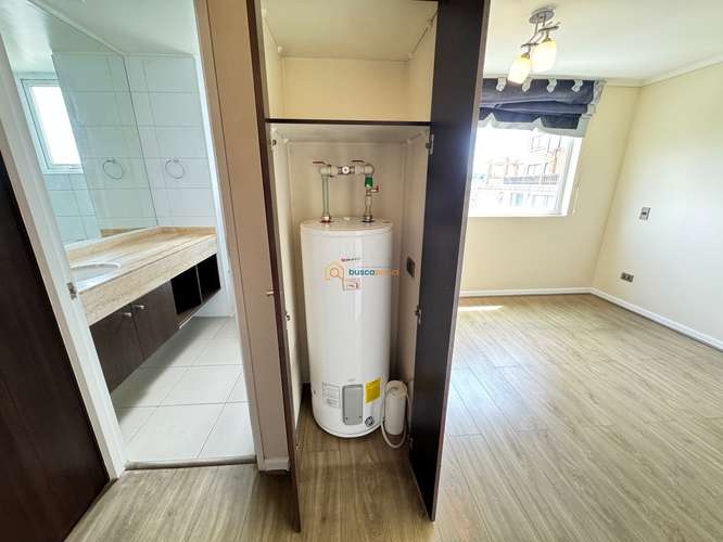 ARRIENDO 2 Dormitorios 2 Baños con estacionamiento y bodega a pasos UDD - Imagen 13