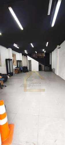 LOCAL COMERCIAL EN BARRIO REPUBLICA IDEAL PARA RESTAURANTE