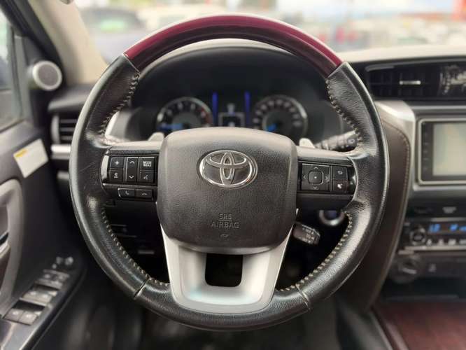 Toyota Fortuner 2.8 SRX DCB10 AT 4X4 DIESEL 2019