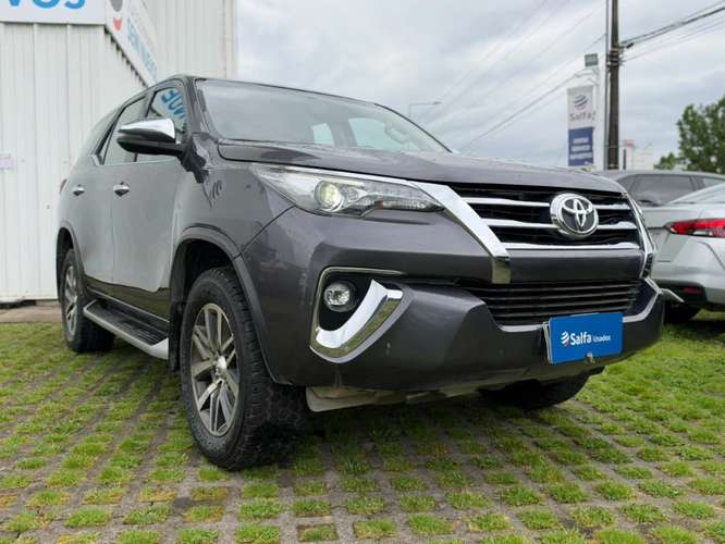 Toyota Fortuner 2.8 SRX DCB10 AT 4X4 DIESEL 2019