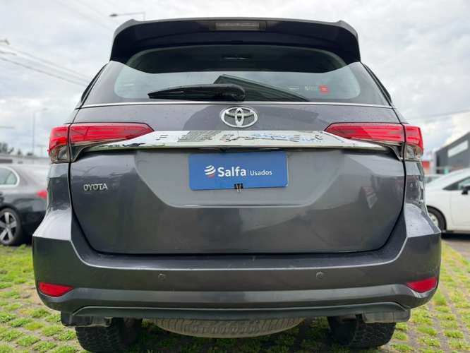 Toyota Fortuner 2.8 SRX DCB10 AT 4X4 DIESEL 2019